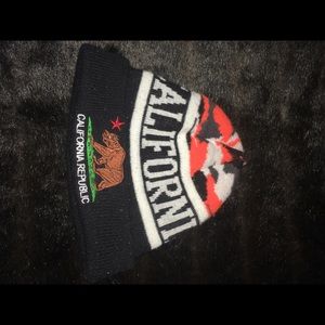 California republic beanie